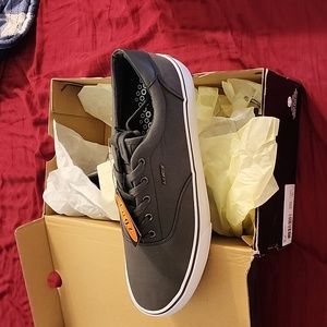 Men's size 11 Lugz